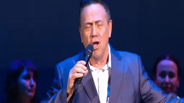 Зульфия (Алмаз Юси) и Ренат Ибрагимов смотреть онлайн