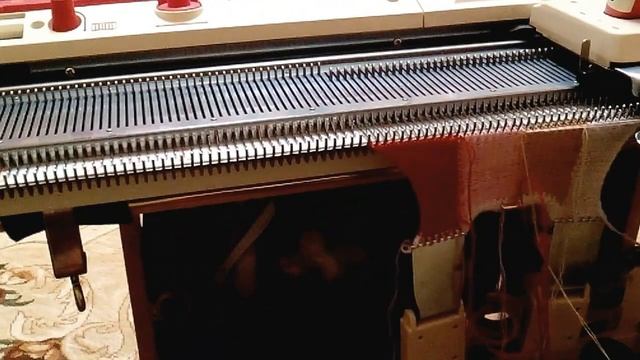 Интарсия на Toyote 858 без каретки.