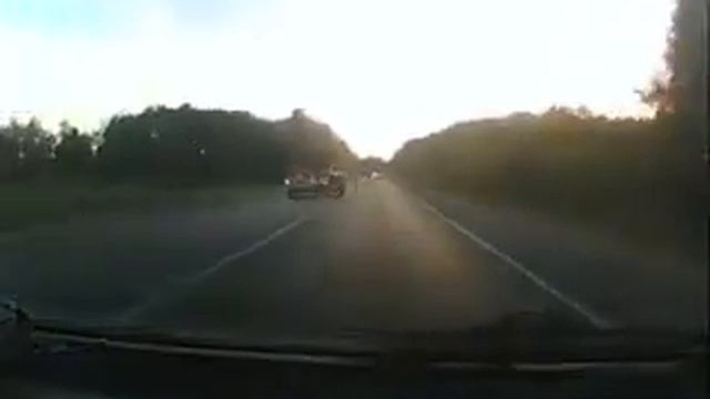 Как надо уходить от погони. Это Россия, детка смотреть онлайн