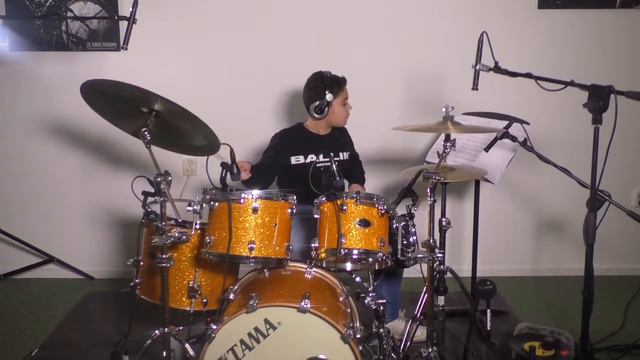 Drumcover met Diego: Later als ik groot ben- Tino Martin смотреть онлайн