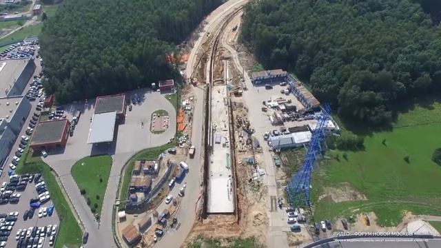 Завершается строительство тоннеля на участке дороги МКАД – Коммунарка смотреть онлайн