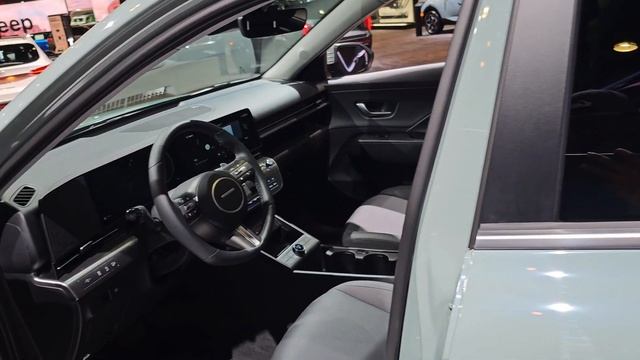 2024 Hyundai Kona lineup [4K] at the 2023 NY Autoshow смотреть онлайн