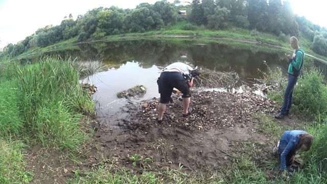 Добываем золото в реке. смотреть онлайн