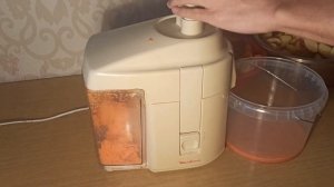 Обзор на соковыжималку Moulinex Type 753. Свежевыжатый сок.