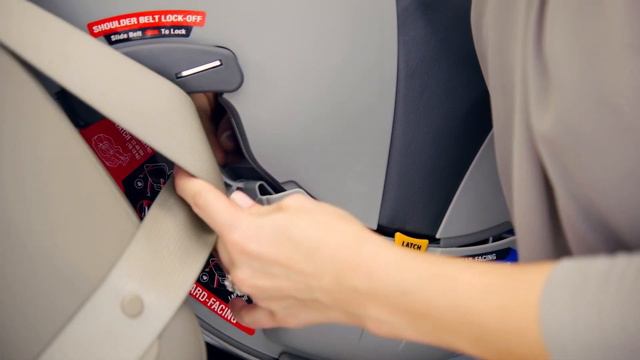 Chicco NextFit - Installing with Seat Belt: Forward-facing смотреть онлайн