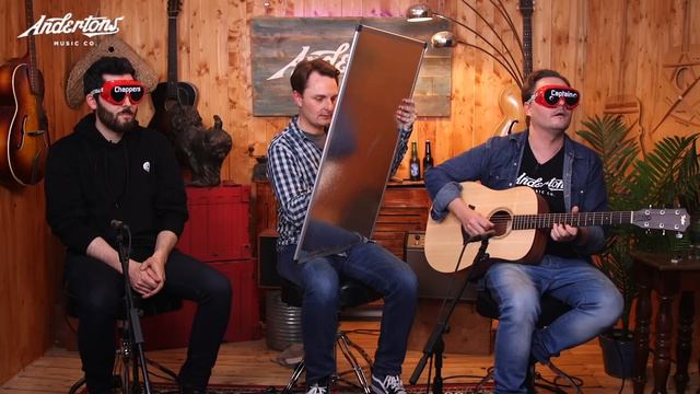 5 Great Acoustic guitars under £500 - Blindfold Challenge with Pete and Ariel! смотреть онлайн