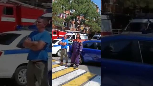 В Геленджике загорелась гостиница смотреть онлайн