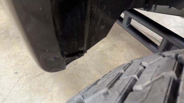 2022 f250 with BDS radius arm leveling kit on 37x13.50 смотреть онлайн