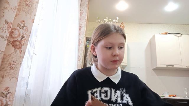 распаковка ломо карт с стрей Кидс смотреть онлайн