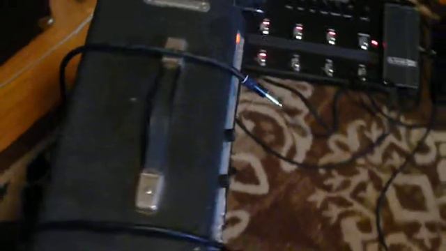 Fender Musicmaster Bass Amp - Model CFA7010 смотреть онлайн