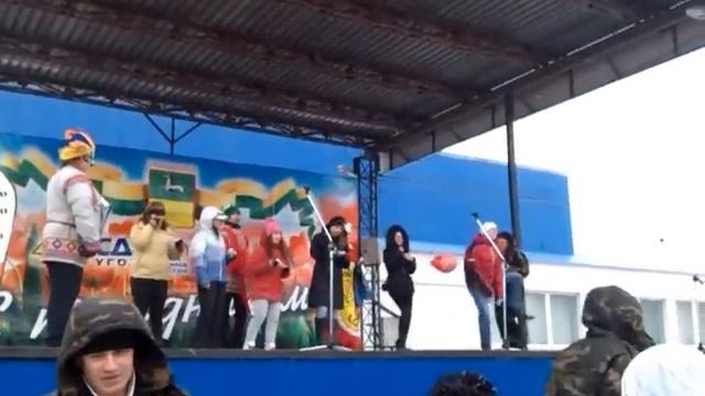 Масленица в разгаре;подцан зажигает смотреть онлайн