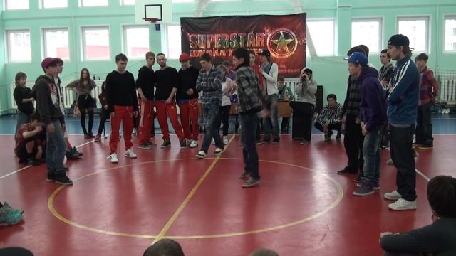 Electrocity 2011 | Артем vs Тайлер vs Газизов смотреть онлайн