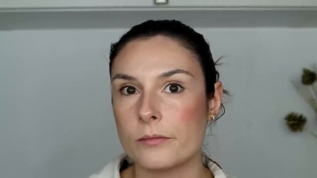 HOURGLASS - Ambient soft glow foudation e molto altro | Grwm смотреть онлайн