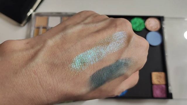 Коллекция декоративной косметики ?. Зелёные тени ?. смотреть онлайн