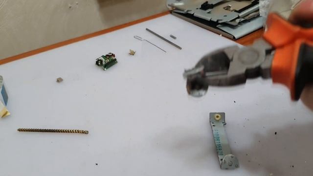 разбор CD привода от компа на медь, золото и цветмет