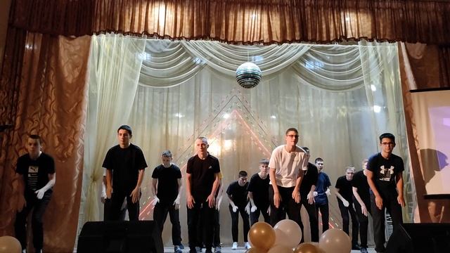 посвящение в студенты МЭ-137/б смотреть онлайн