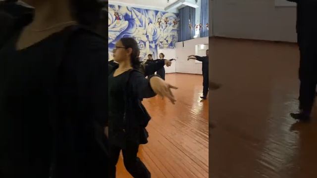 Процесс #бишкек #кыргызстан #танцы #kavkaz #dance #кавказ #обучение #georgia #georgiadance #грузия смотреть онлайн