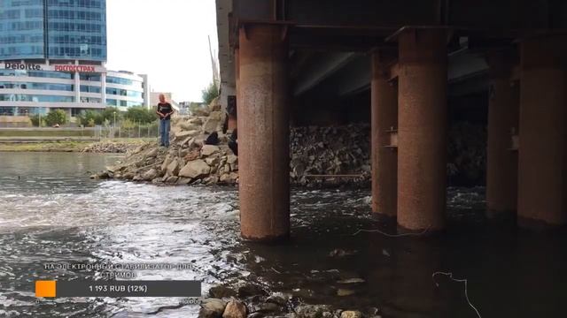 Стрим! Рыбалка на спиннинг в спущенном пруду онлайн смотреть онлайн