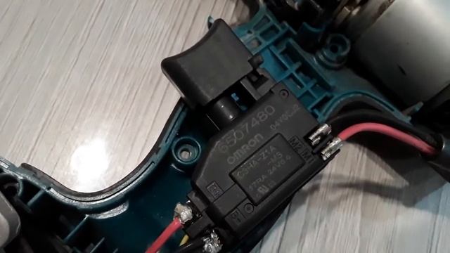 кнопка пуска (6507480)на Makita DDF453 с WILDBERRIES смотреть онлайн