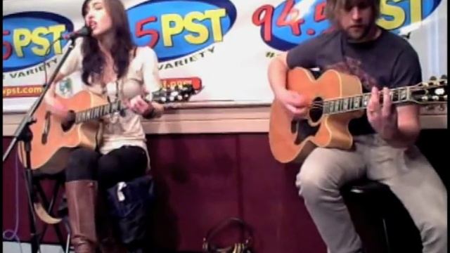 Kate Voegele "99 Times" (Live in the 94.5PST Live Lounge) смотреть онлайн