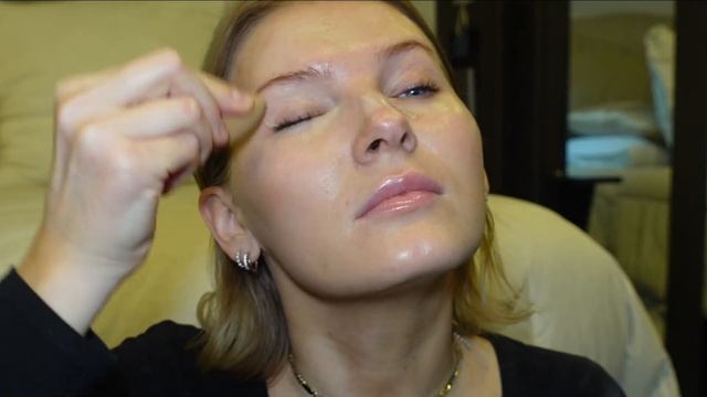 FOUNDATION FREE makeup routine | CC Red Correct from Erborian смотреть онлайн