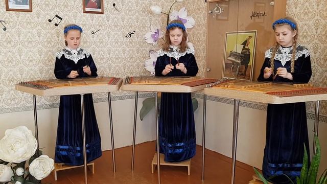 Трио Аксамiт - Белоруская народная песня "Ох и сеяла Ульяница лянок" смотреть онлайн