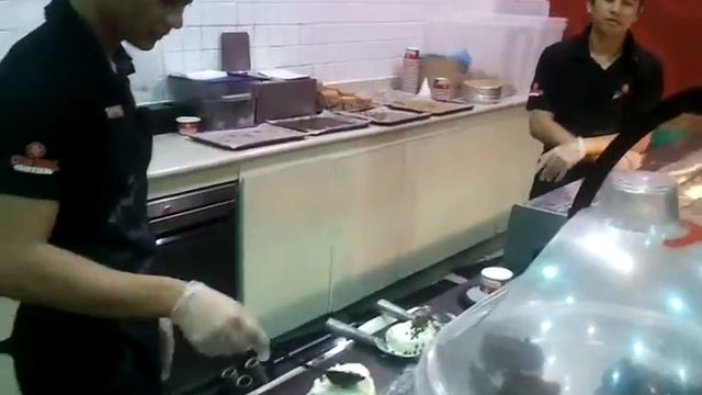 IJsje op atlantis de palm смотреть онлайн