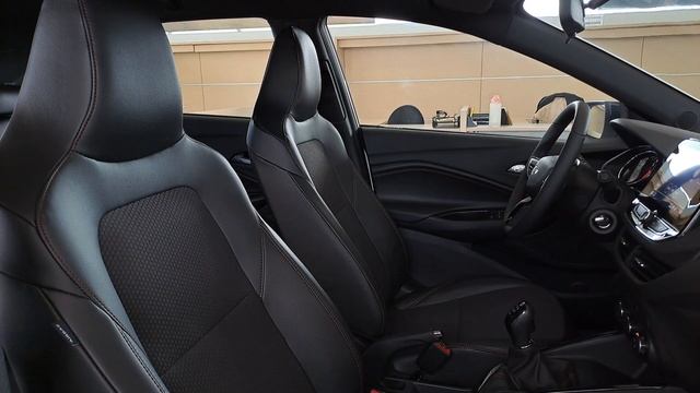 Chevrolet Onix Turbo RS 2023 ESTILO HOTHATCH #Chevroletonix #NetUAutos