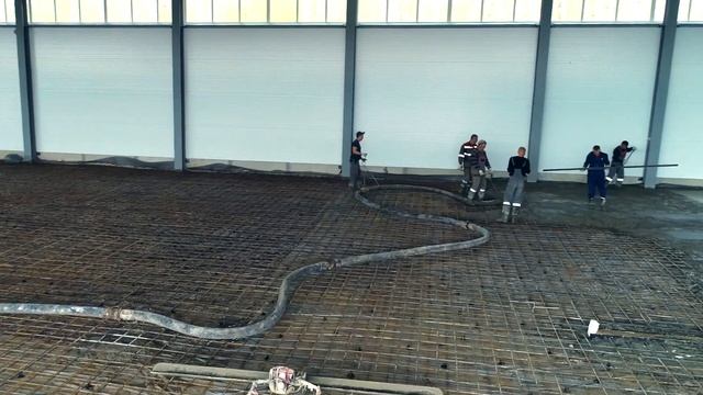 Промышленные полы с упрочненным верхним слоем MasterTop