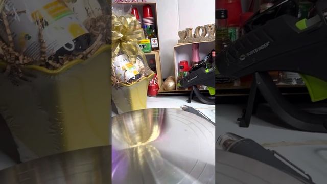 DIY - Mother’s Day gift basket. Inexpensive but cute 2023. #mothersdaygifts #basket #diy #gift смотреть онлайн