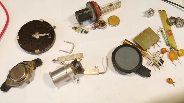 Странные радиодетали из моей коллекции.Бареттер и др. смотреть онлайн