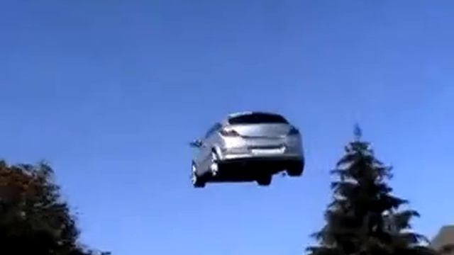 Летающий автомобиль. смотреть онлайн