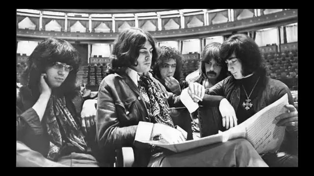 TOP 5 Самых сильнейших рок групп в истории смотреть онлайн