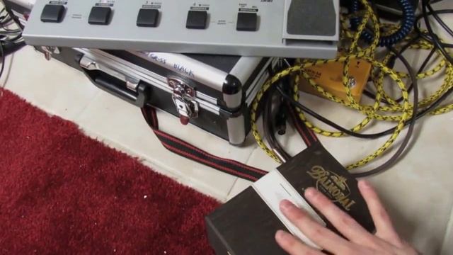 Cigar Box Drum Cajon Thing w/Piezo Disc - Awesome sound effect!! смотреть онлайн