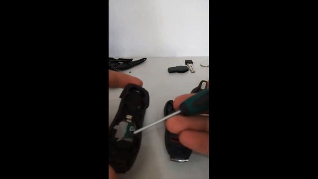 Porshe замена корпуса смарт ключа зажигания. Как разобрать смарт ключ Porshe смотреть онлайн