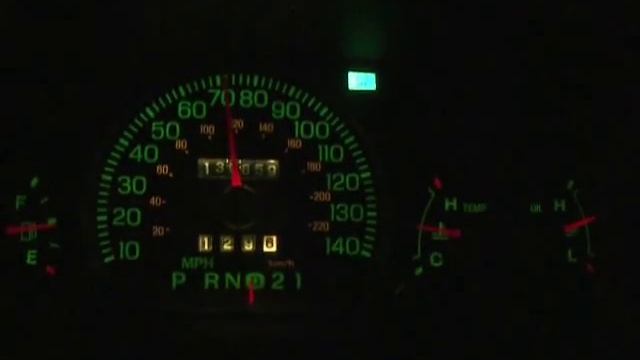 0-90 in an 2003 Crown Victoria P71 (pre-tune) смотреть онлайн
