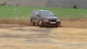 Toyota caldina немного бездорожья