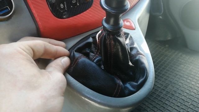 Чехол ручки кпп на renault trafic смотреть онлайн
