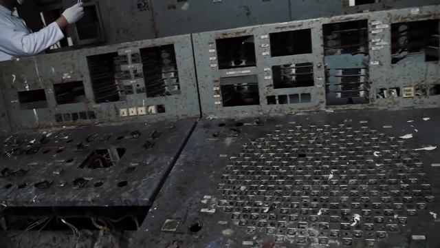 Что происходит под саркофагом ЧАЭС? Правда об аварии на Чернобыльской атомной станции смотреть онлайн