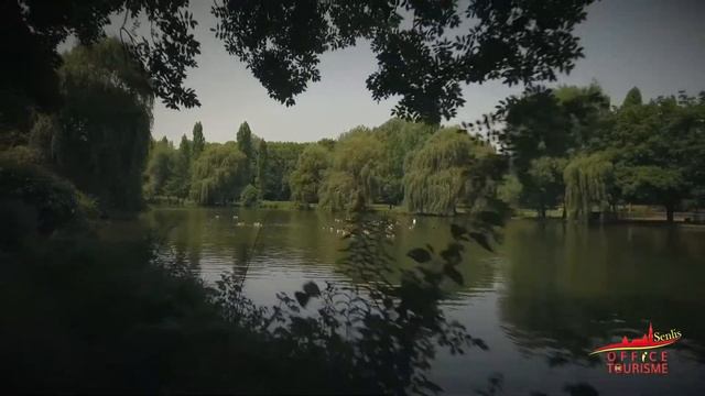 Le parc écologique de Senlis смотреть онлайн