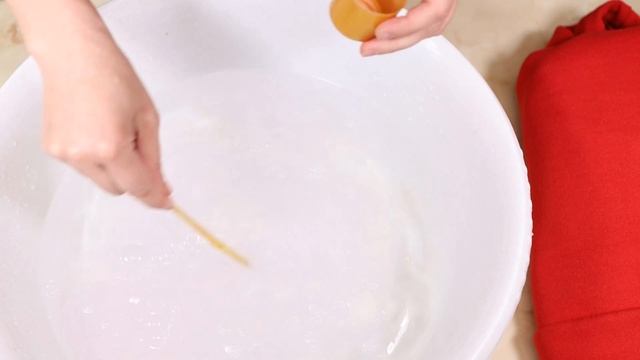 ОТСТИРАТЬ БЕЛОЕ и ЦВЕТНОЕ БЕЛЬЕ из ФУТЕРА с НАЧЕСОМ! Легкий способ вернуть белизну белым ВЕЩАМ смотреть онлайн