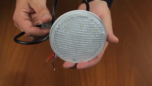 Светодиодный фонарь рассеянного света 12V смотреть онлайн