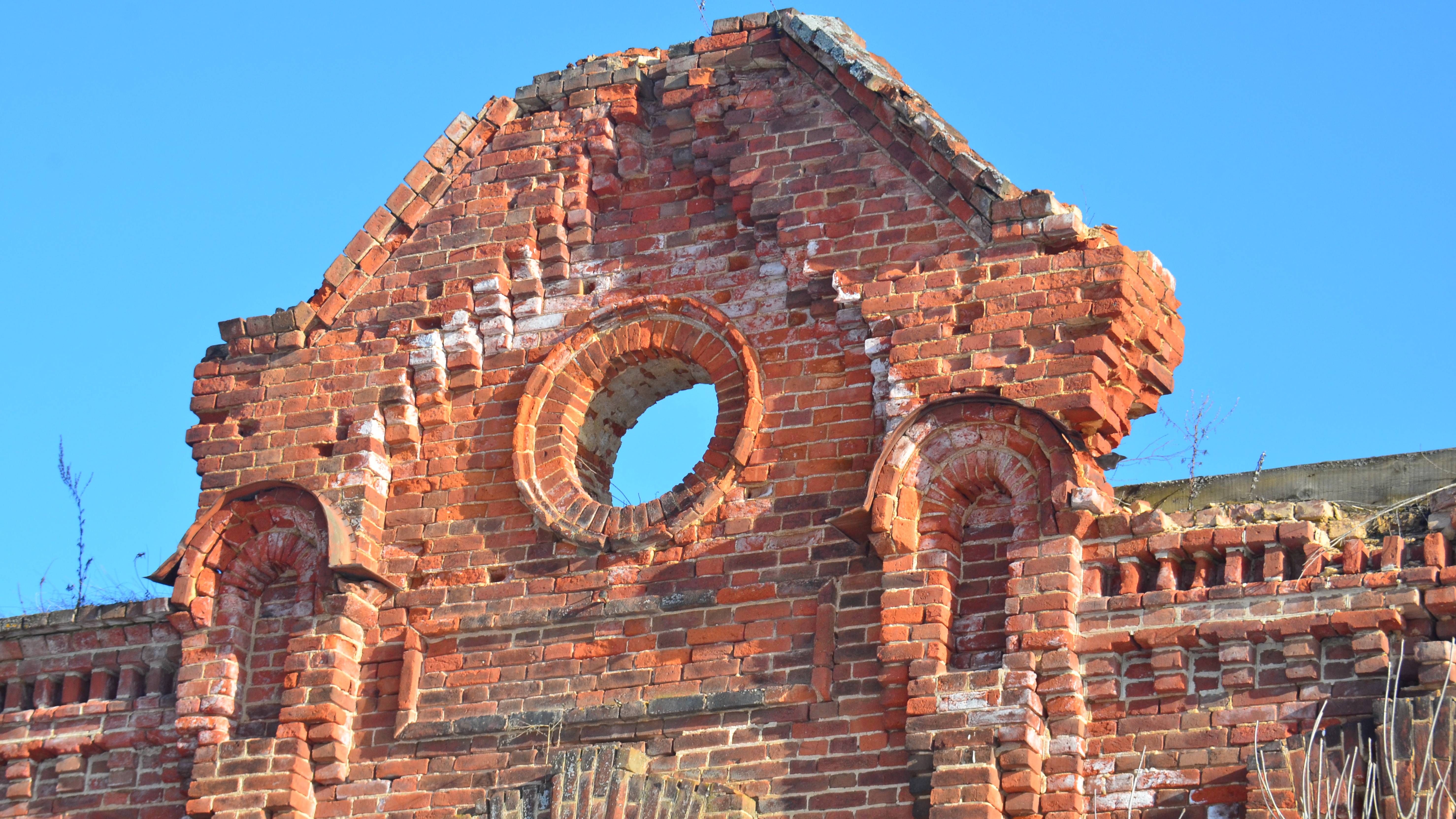 Старый заброшенный вокзал. Смоленская область. смотреть онлайн