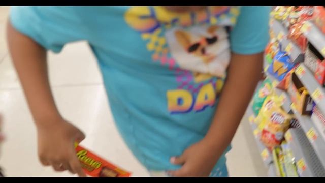 Kids STEALS CANDY From STORE, They live to Regret It | The Beast Family смотреть онлайн