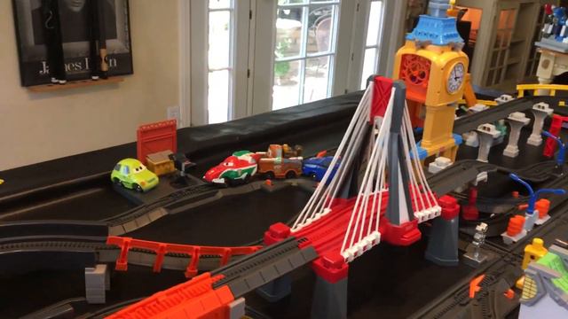 Geotrax cars 2 world grandprix set w red rainbow bridge n 4 Rc cars смотреть онлайн