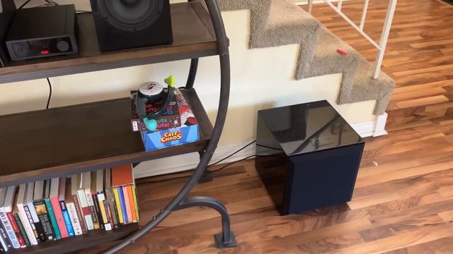 My speaker placement sucks but my hifi system sounds great. How?Bluesound and Bowers & Wilkins. смотреть онлайн