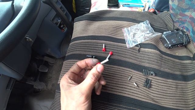 Отгнили провода от датчика температуры дв. 601ОМ Мерседес Спринтер Классик смотреть онлайн