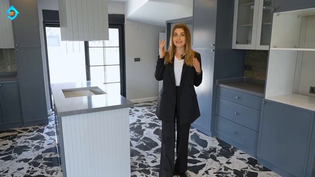 Виллы на берегу Средиземного моря по лучшей цене - Недвижимость в Турции смотреть онлайн