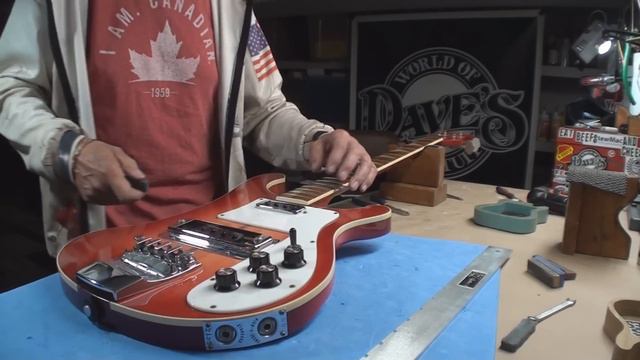 Rickenbacker 4001 Bass Guitar A Musical Marvel of Technology смотреть онлайн