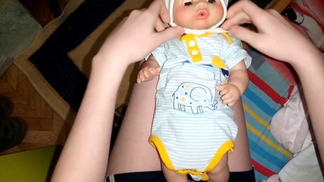 Vlog: Передеваю Александру после сна смотреть онлайн